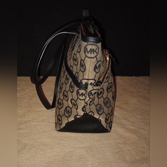 MICHAEL KORS JET SET SIGNATURE MK LOGO TOTE  BROWN/BLACK - Picture 6 of 16